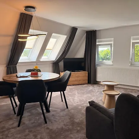 Gaestehof Flora - Panoramablick Apartment